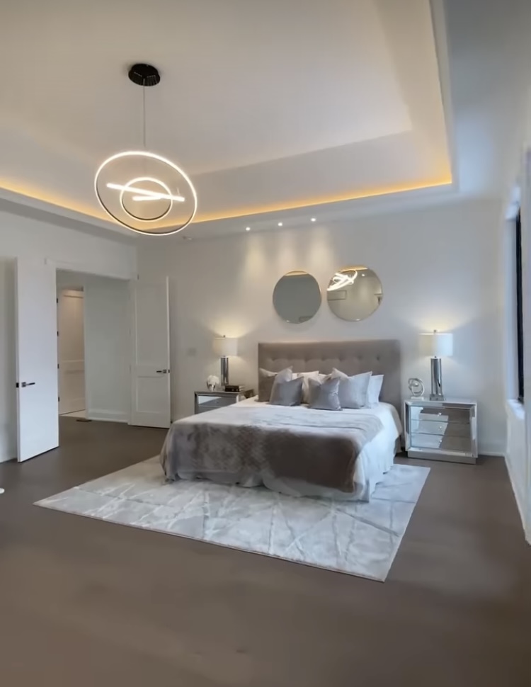 Contemporary Master bedroom
